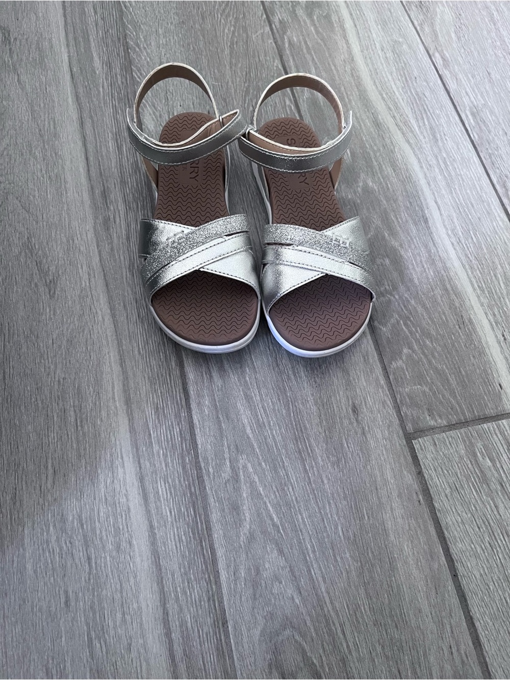 Sperry Girls' Metallic Silver Crisscross Sandals